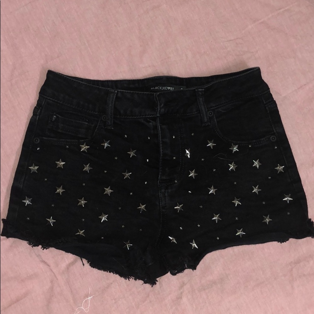 Blackheart Star black jean shorts